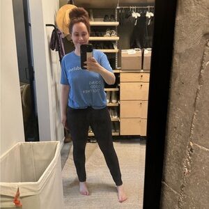 Lululemon Black Legging - Size 6